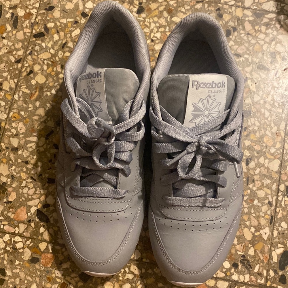 Rebook classic grey, good condition